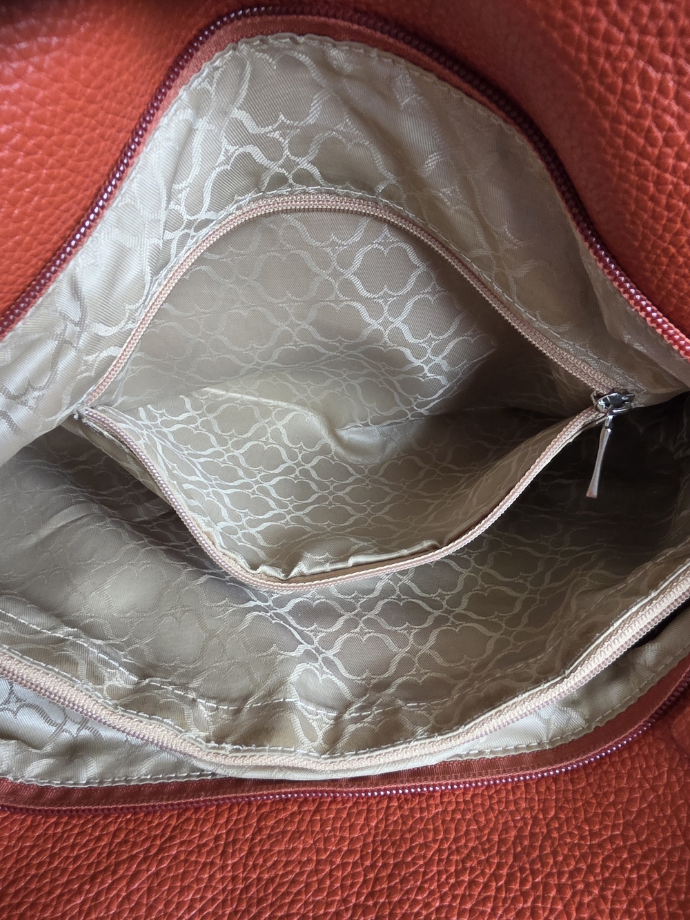 Vera Pelle Pebbled Leather Shoulder Hobo in Burnt Orange - Picture 12 of 13